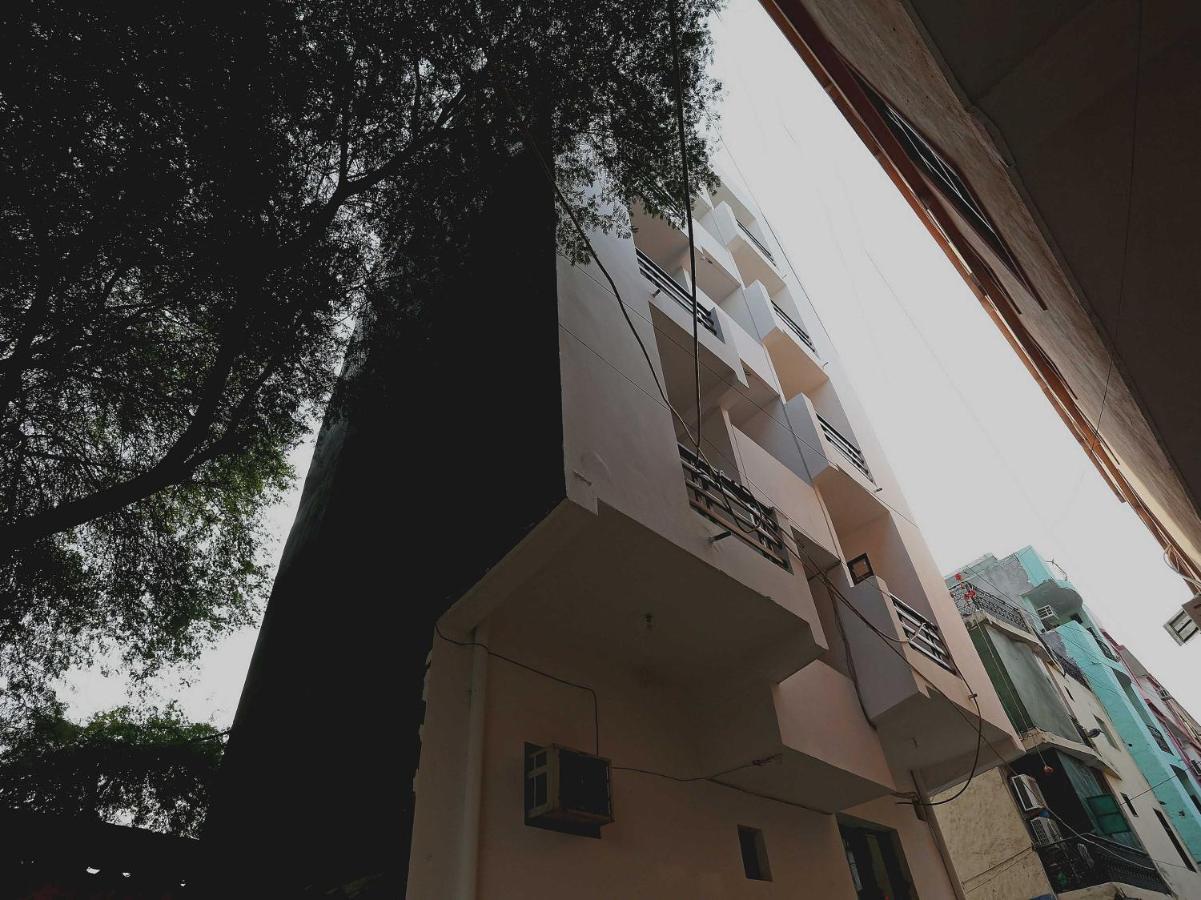 Hotel O Anshu B&B Nueva Delhi Exterior foto
